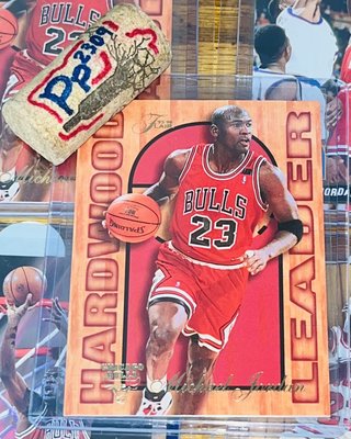 (776) 1995-96 Flair Michael Jordan Hardwood Leader 燙金特卡 !