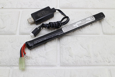 台南 武星級 7.4V USB 充電器 + 7.4V 鋰電池 棒狀 ( M4A1鋰鐵充電電池EBB AEG電動槍
