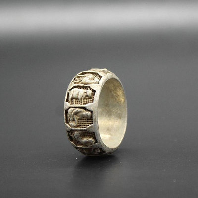 鄉下收來的老銀指環，古玩雜項收藏老銀戒指十二生肖戒指工藝品