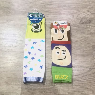 日本購回 Disney 迪士尼 玩具總動員 怪獸電力公司 胡迪 巴斯 毛怪 麥克華斯基 baby 學爬襪 護膝 襪子