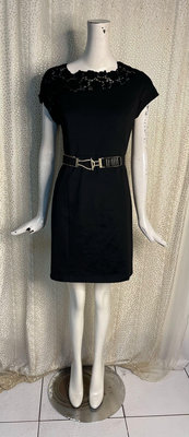 X946奇葳服飾黑色拼接繡花蕾絲連身裙洋裝L