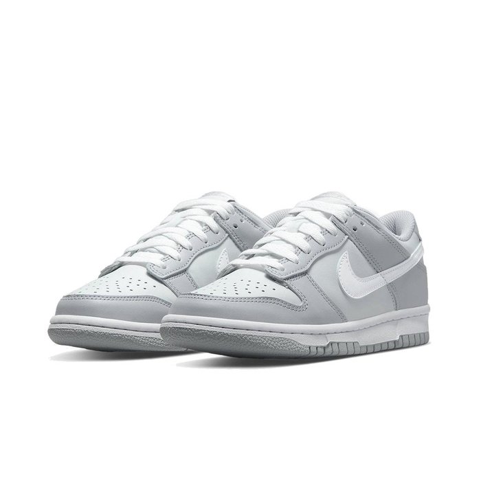 nike dunk low platinum