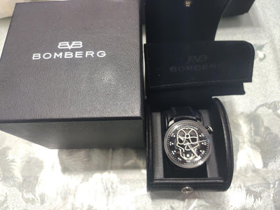BOMBERG 炸彈錶 黑色火焰骷髏自動大三針 自動機械手錶 獨特造型 國際知名 藝術美學