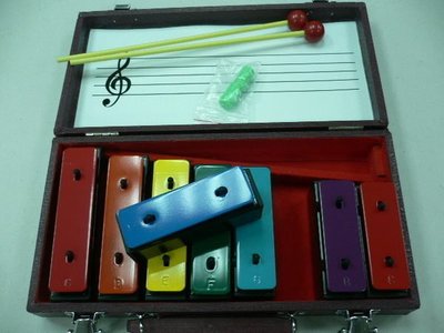 【筌曜樂器】全新 台灣製 彩色8音音磚( 附五線譜板、音符荳荳) (奧福唯一指定彩虹順序)
