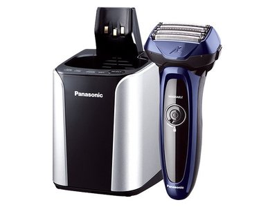 (現貨)Panasonic 電動刮鬍刀往復式五刀頭ES-LV74 5分鐘閃充 全機可水洗IPX7 自動清洗功能充電座