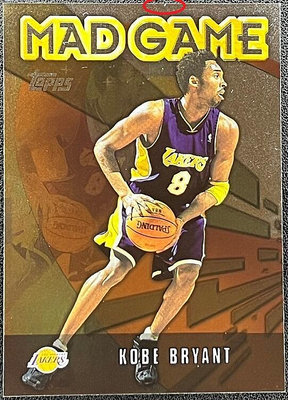 [正上方有個小點] NBA 球員卡 Kobe Bryant 2001-02 Topps Mad Game