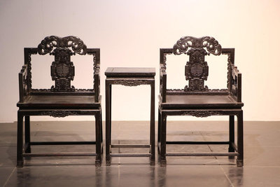 民國時期花梨木太師椅三套完整無缺品如圖茶幾尺寸404074公分椅子尺寸656050公1287