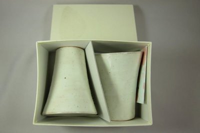 §Betty's日本古董&amp;精品雜貨~ 日本京都美濃燒白色陶對杯~