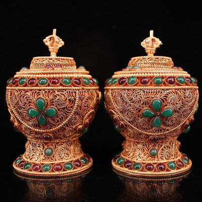 尼泊爾寺院收老藏銀純手工打造鑲嵌寶石掐絲舍利罐     內裝有佛教無上金剛舍利子3133
