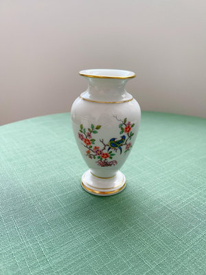 轉梅森Meissen一等小花瓶，尺寸如圖，品相近新，無磕碰開