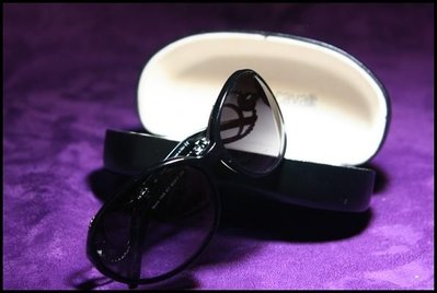 專櫃真品【roberto cavalli】JC經典寶石水鑽蛇紋墨黑大陽眼鏡原價$38800