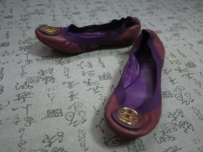 Tory Burch 高級金屬盾牌飾真皮娃娃鞋 US 5.5 M EUR 35 JPN 22.5 CM