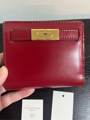 全新Tory Burch Lee系列紅色短夾