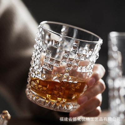 酒杯酒吧家用创意玻璃杯红酒杯洋酒杯威士忌杯子浮雕啤酒杯酒具