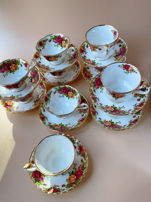 中古vintage 英國皇家阿爾伯特Royal Albert