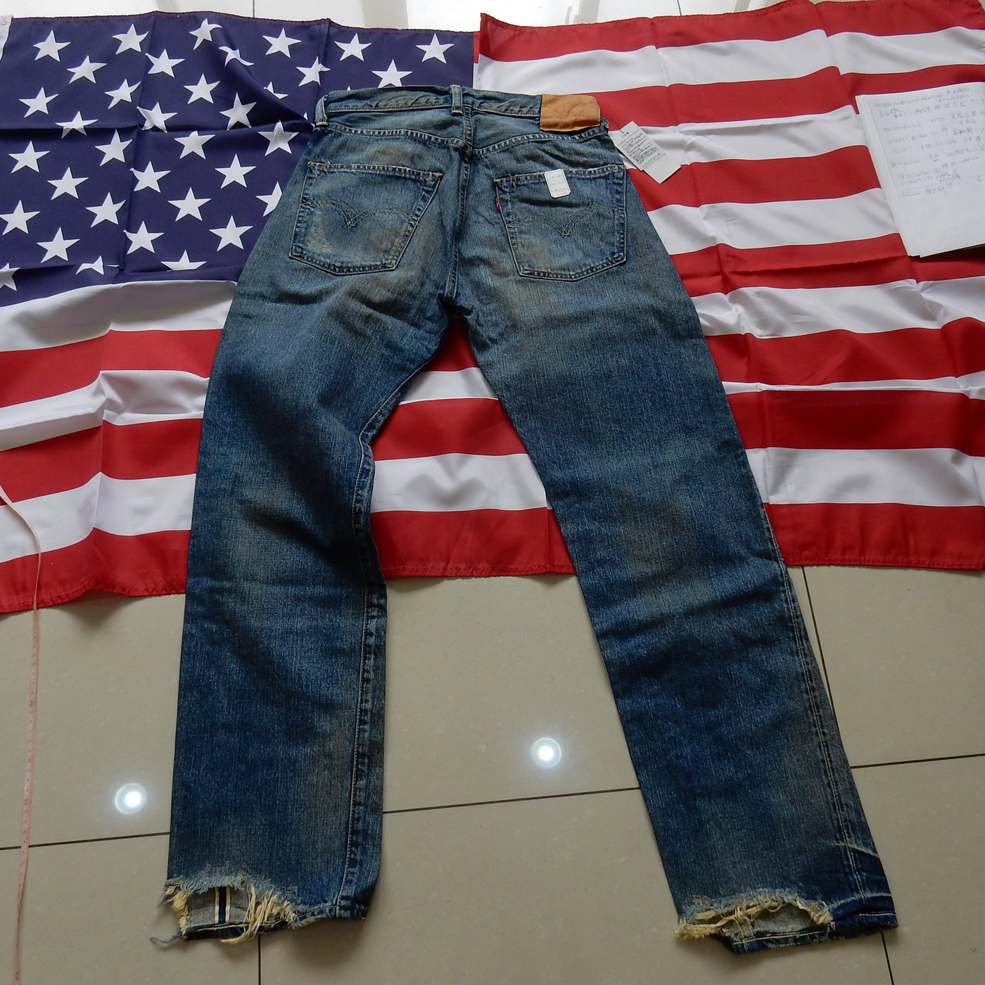 蒐藏出清LEVIS 501 55501-0048 日本製W32 L34 經典501牛仔褲刷色破壞