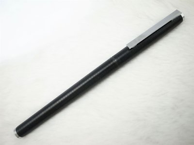 A817 百利金 德國製 signum 消光黑螺紋鋼珠筆(8成新尾部貼片不見)(全銅重)