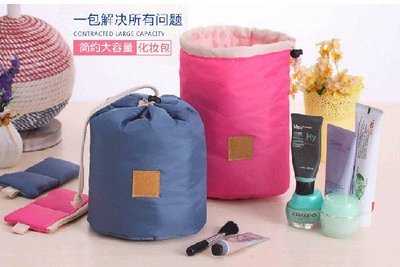 簡約圓筒大容量束口袋防水化妝包隨身包洗漱包盥洗包圓筒包【Y7d2021】