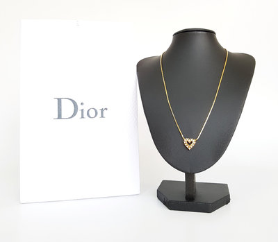 Christian Dior  經典款  愛心項鍊 ， 附原廠紙袋，保證真品  超級特價便宜賣