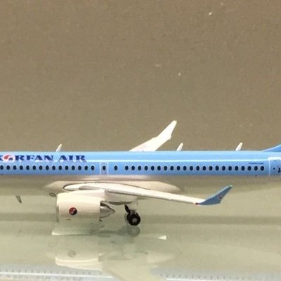 1/400 JC Wings 大韓航空CS300 (A220-300) EW4CS3001 | Yahoo奇摩拍賣