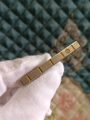 登喜路領帶夾 鑲嵌金標品牌logo 銀色拉絲工藝 品牌鋼印