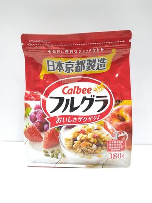 日本進口 Calbee 水果口味 麥片（380g)