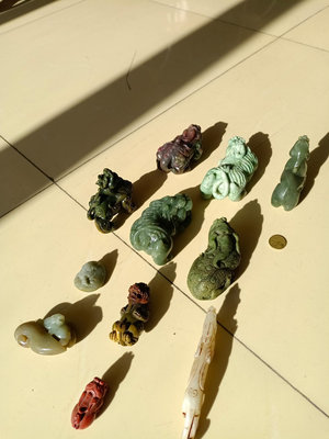 收藏中各種玉石的貔貅擺件手把件掛件 和闐玉新疆籽料