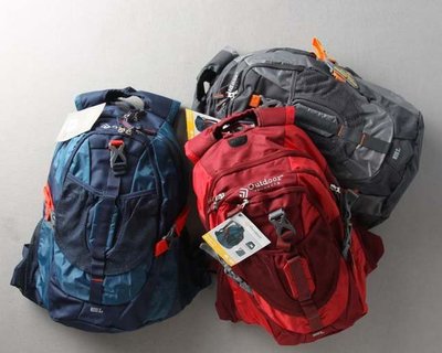 香港代購 歐美大廠 OUTDOOR 戶外登山背包 30L 書包 電腦包 相機包 後背包 側背包 比jansport功能強