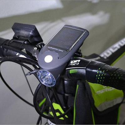 腳踏車配件 現貨夜騎腳踏車燈前燈太陽能充電山地車燈騎行強光手電筒USB充電配件