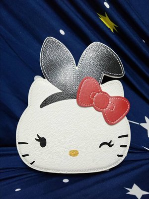 HELLO KITTY側背斜背包全新品