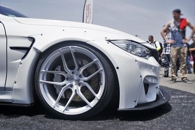桃園 小李輪胎 SF03 18吋 旋壓鋁圈 可前後配 BMW VW 路華 5孔120車系適用 特 惠價 歡迎詢價