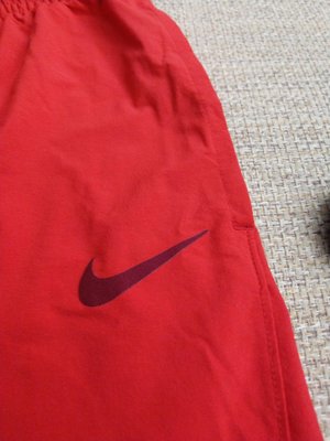 LeBron James LBJ Nike 鮮紅色運動短褲 籃球短褲 慢跑短褲