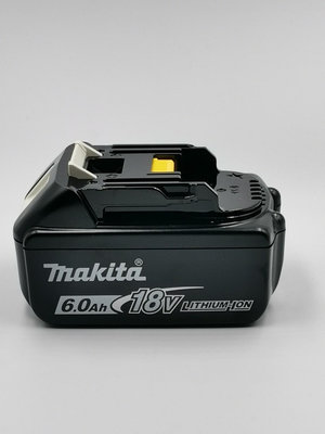 "台南工具好事多" 全新公司貨 makita牧田 BL1860B 18V 滑軌式 6.0AH 鋰電池 有電容量顯示