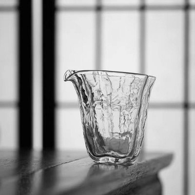 快速出貨 創意玻璃公道杯家用茶海分茶器透明公杯花瓣玻璃公道杯分茶器勻杯