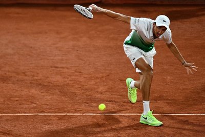 Federer 費德勒 Daniil Medvedev 丹尼爾梅德韋傑夫 Nike 耐吉 網球 2020年系列（現貨 免運）