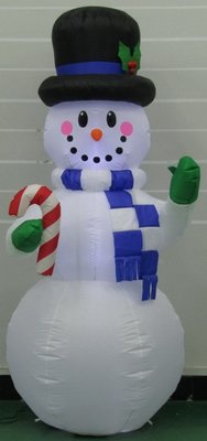 充氣藍白圍巾雪人拿糖果杖，聖誕佈置造景/充氣擺飾好收納/聖誕充氣，節慶王【X007812】