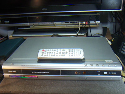 PHILIPS DVDR-520H 80GB硬碟+DVD錄放影機 附原廠遙控器