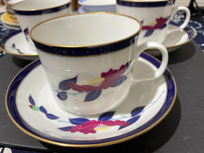 zwx 日本香蘭社咖啡杯 茶杯 杯具 經典椿花圖案