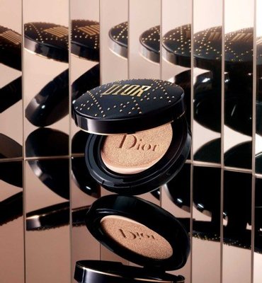 Dior( christian dior) 迪奧~~~超完美持久氣墊粉餅-搖滾釘製版