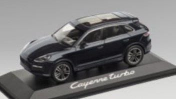 保時捷原廠車主精品區商品全新德國生產原版Cayenne turbo 1/43模型車(Cayenne系列B)