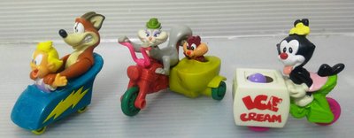 龍廬-二手品-麥當勞兒童餐玩具-1993年WB華納looney tunes樂一通狂歡三寶小汽車3款一套/公仔老玩物