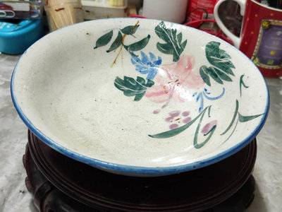 收藏台灣早期胭脂紅碗公