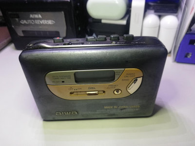 拾荒者 古早 日本製 aiwa  JX629 卡帶 收音 隨身聽
