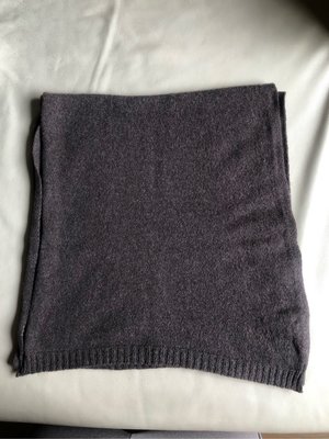 [品味人生2]保證全新正品 Armani Collezioni 咖啡色 100% cashmere 圍巾