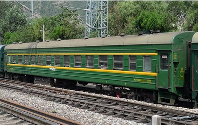 易匯空間 【】火車花園 187 中國鐵路 YZ22 硬座22 客運車廂 火車模型FJ1050