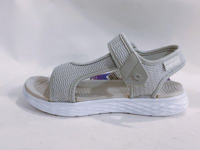 北台灣大聯盟 LOTTO樂得-義大利第一品牌 女款Q-LIGHT 極輕量織帶涼鞋 3379-銀 超低直購價390元