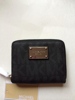 【芝加哥美國代購 】Michael Kors MK PVC材質拉鍊中夾 皮夾 黑色  (含運2280)