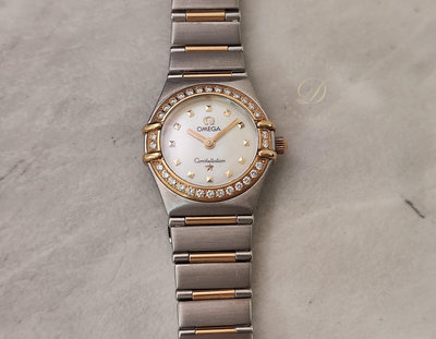 【低調的奢華】OMEGA 星座系列 女用 原鑲鑽圈 半金錶殼 錶徑22mm 白色貝殼面盤 正常氧化 高標請繞道