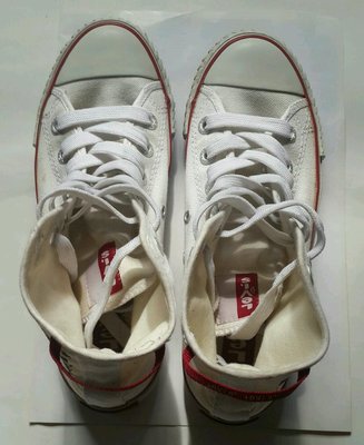 【Levi’s】 White 白色高筒帆布鞋 ◎尺寸: EUR :38 (U.K:8) (US:8)