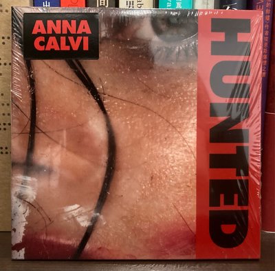 Anna Calvi – Hunted